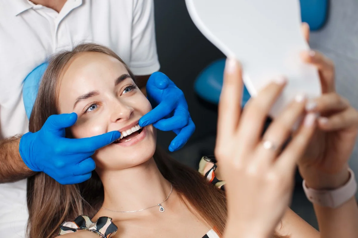 The Role of Digital Intraoral Records and Visual Analysis in Smile Design | RivaDent