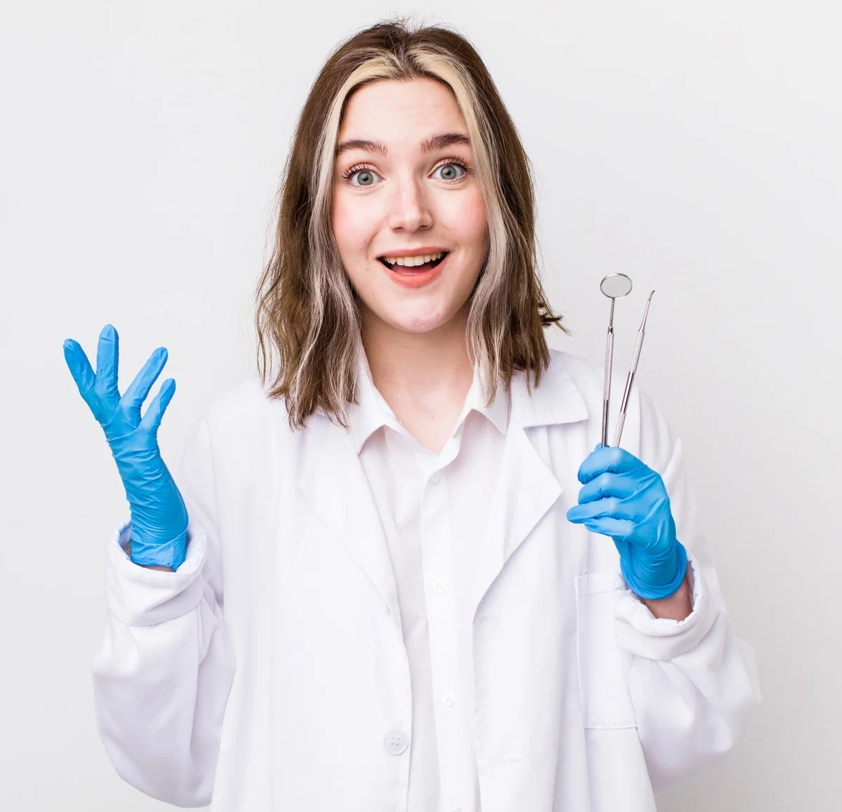 Key Differences Between an Orthodontist and a Dentist | RivaDent